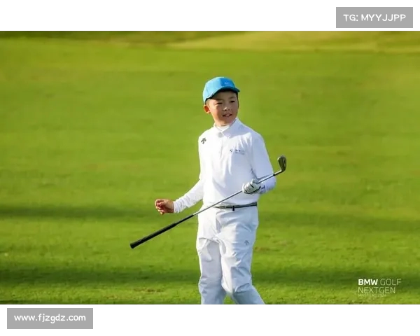 高尔夫球员的成长之路 从青涩少年到世界顶级高手的挑战与奋斗