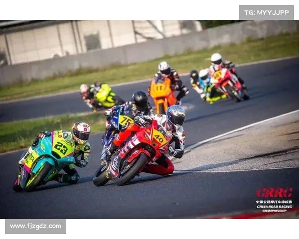 新赛季首战揭幕战精彩纷呈 各队强强对决点燃激情时刻